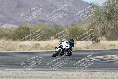 media/Nov-01-2025-CVMA (Sat) [[fc0f7531b8]]/Race 7-Formula Twins-Formula 40 UL/